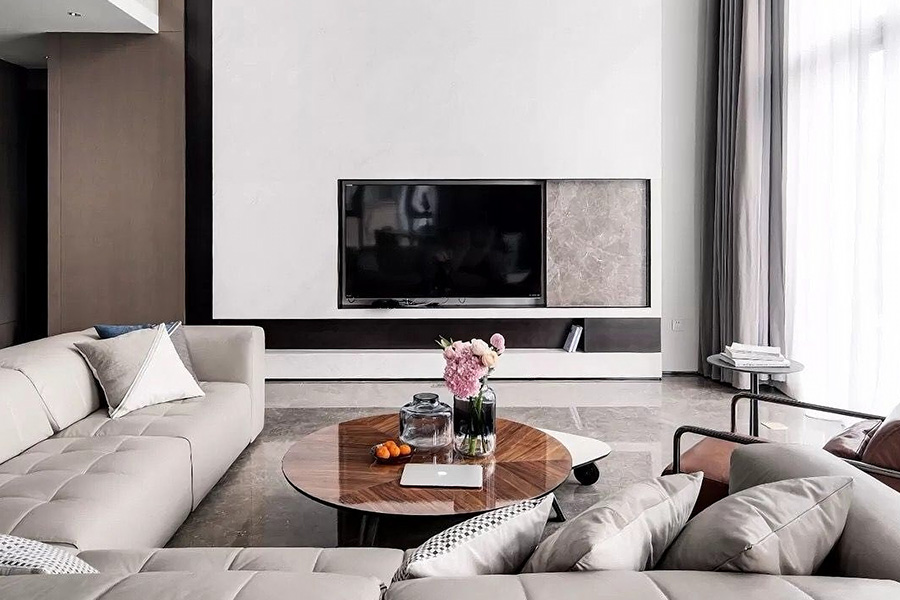 Молдинг против покраски: улучшение дверей вашего дома